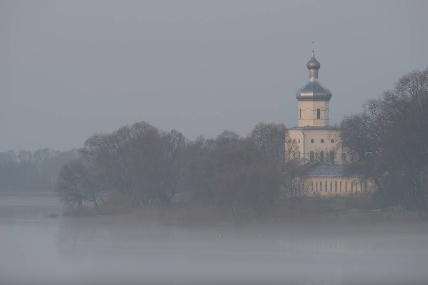 , Роман Фабричный