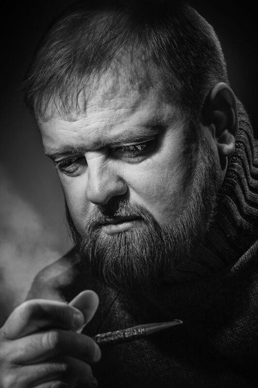 Max фото превью