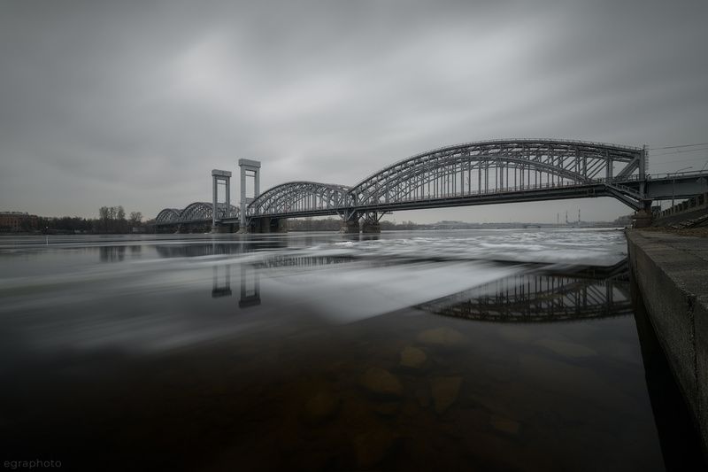 санкт-петербург, спб, россия, питер, spb, saint-petersburg, piter, russia, нева, финляндский железнодорожный мост, ледоход Финляндский железнодорожный мост и невский ледоход фото превью
