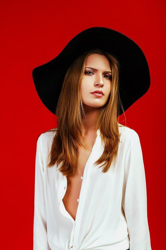 Red фото превью