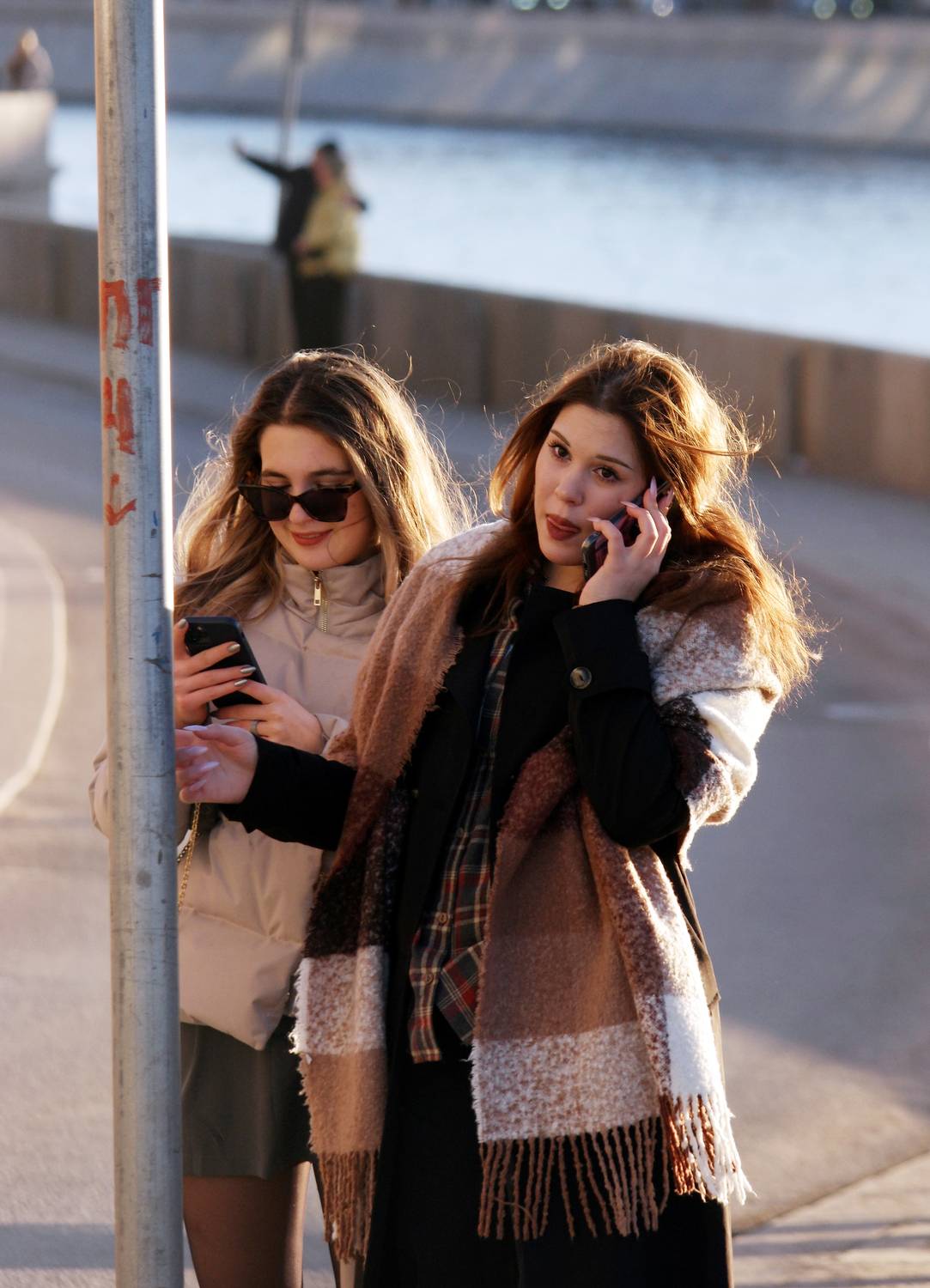 Берсеневская набережная, девушки, облизнуться, Дмитрий Ткаченко