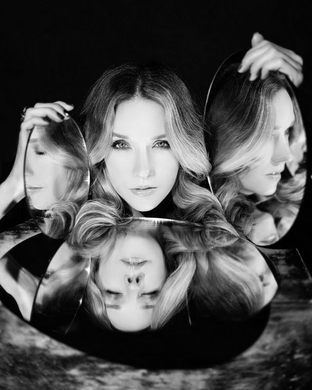 Мирор фото превью