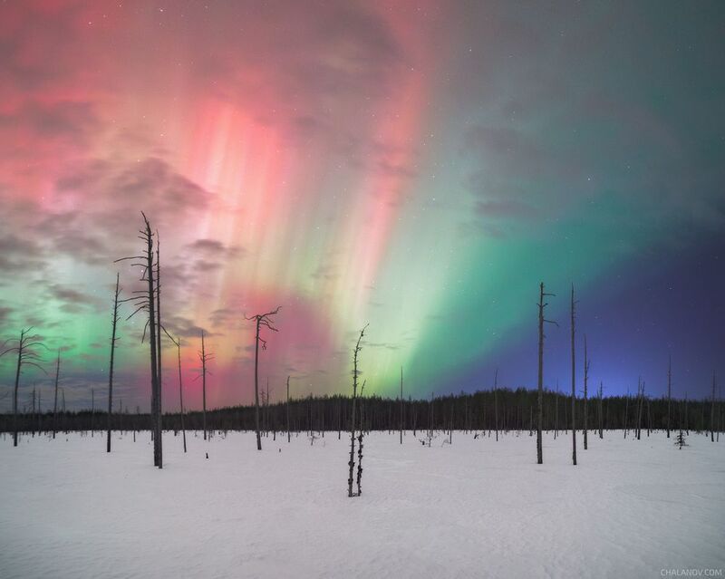 Ночная радуга севера фото превью