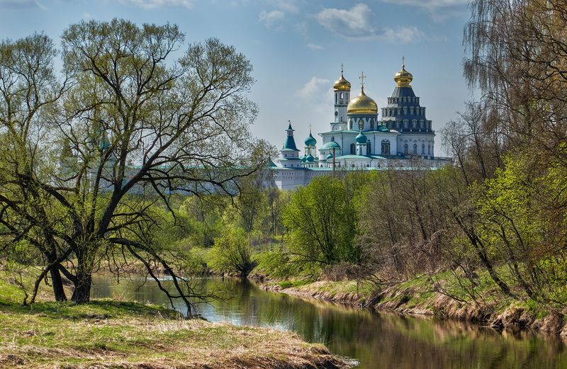 Светлый вторник фото превью