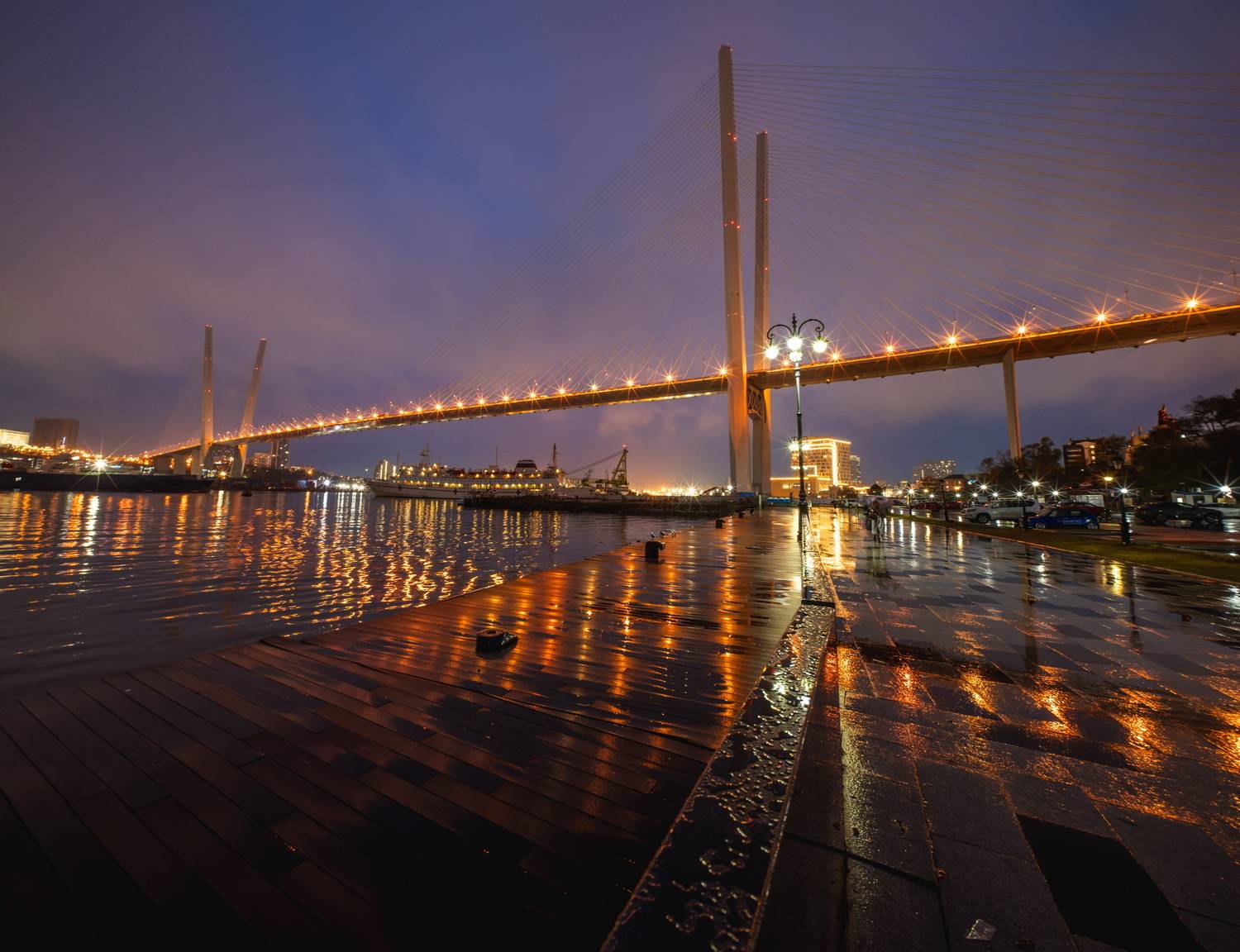 , Дэм Константин