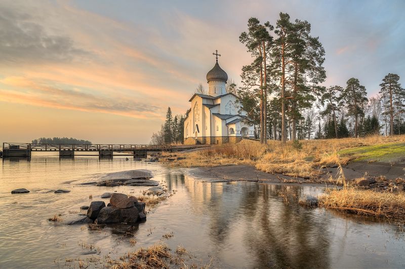 весна, утро, храм, озеро  фото превью