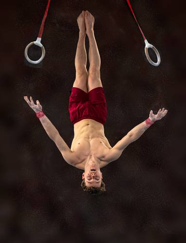 Dismount between the rings