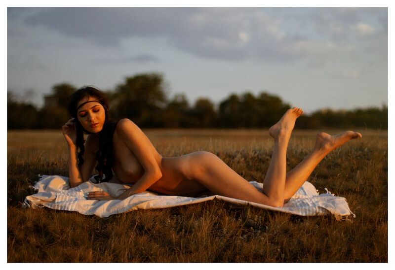 Карина фото превью