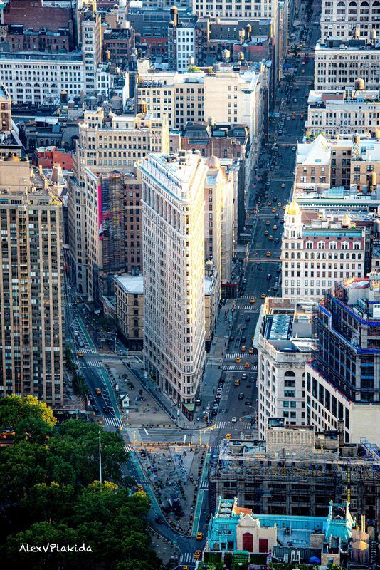 The largest Iron фото превью