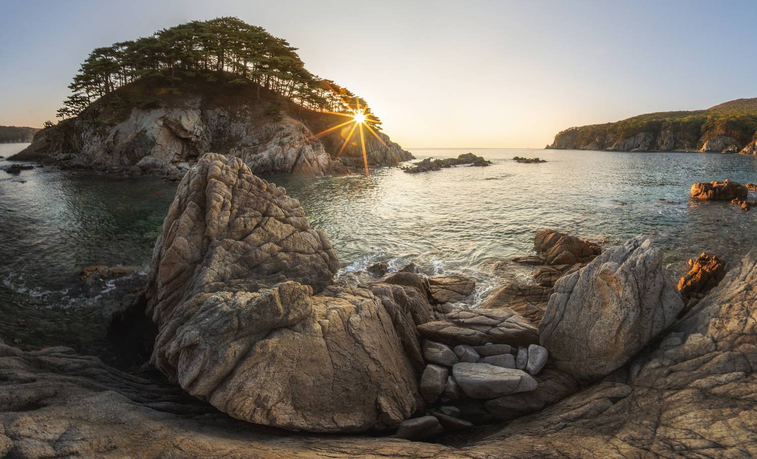 , Дэм Константин