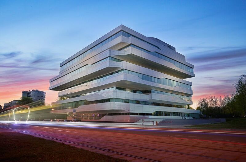 Город, вечер, здание, архитектура Dominion Tower фото превью