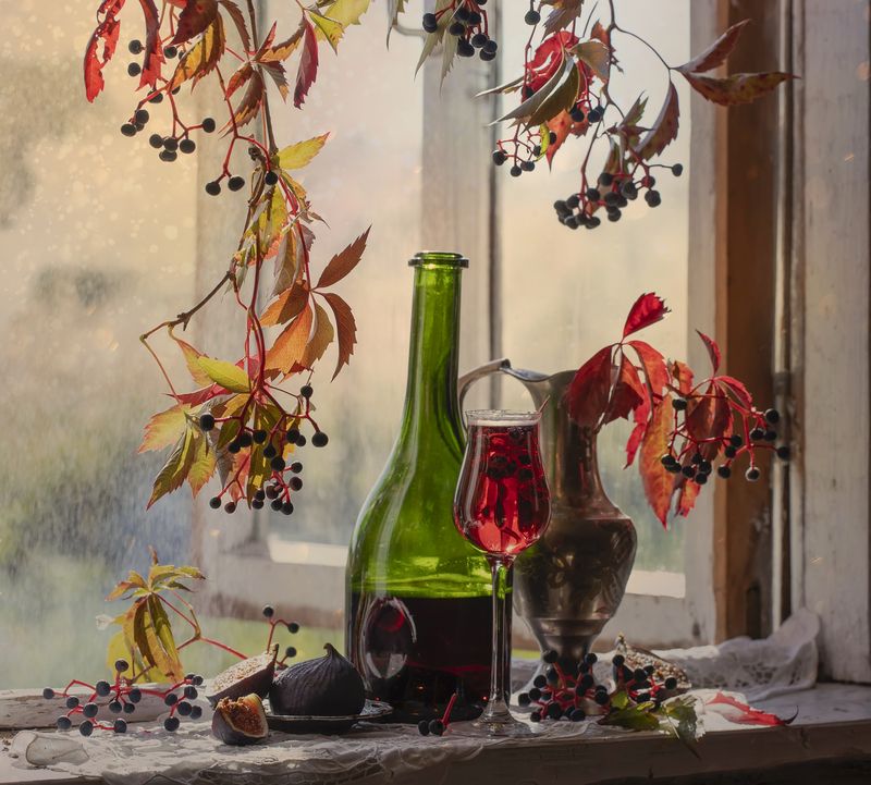 натюрморт, окно, вино, дикий виноград Однажды осенью... фото превью