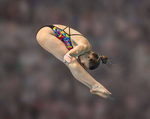 Olympic Form Tuck Phase
