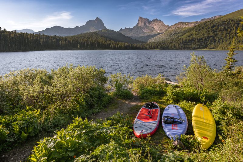 ергаки, озеро светлое, горы, западный саян  фото превью