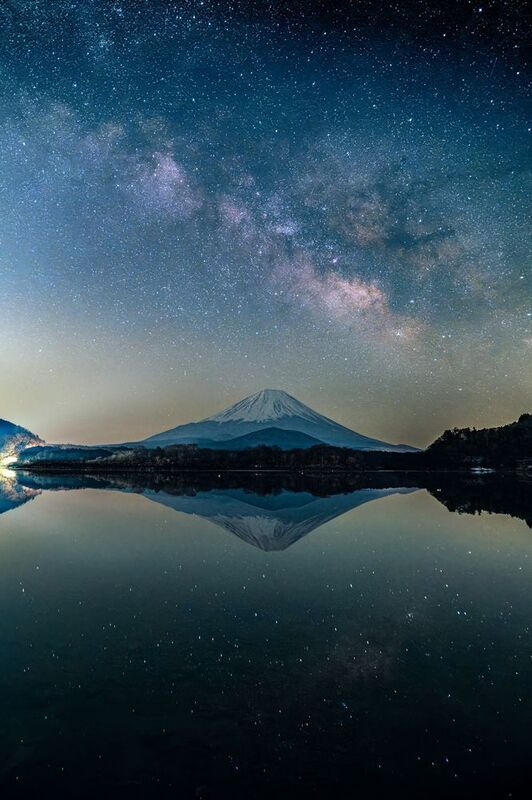 Mt.Fuji,Milkyway,starry Mount Fuji and the Milky Way фото превью