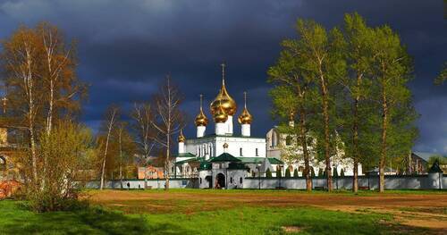 Воскресенский монастырь