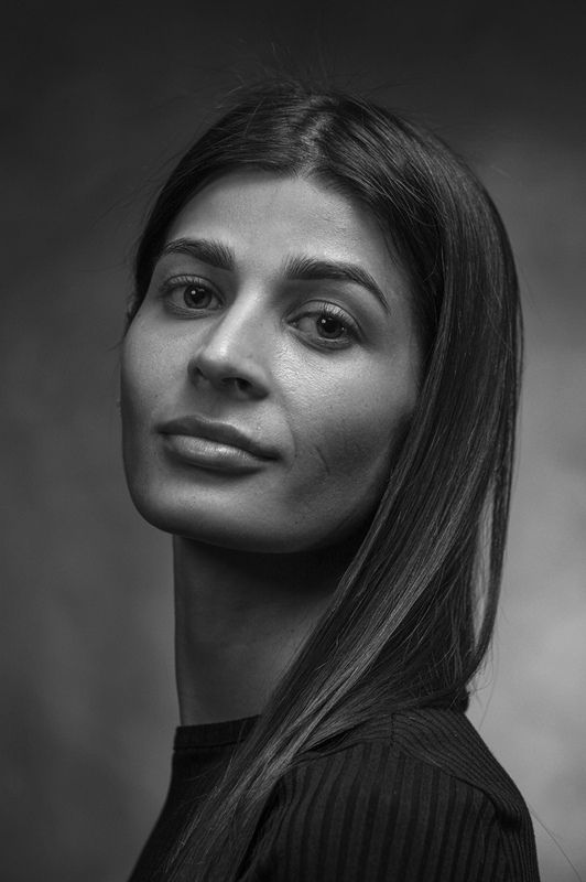 студийный портрет Роза фото превью