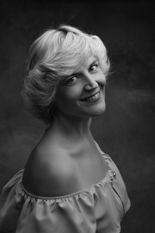 студийный портрет Людмила фото превью