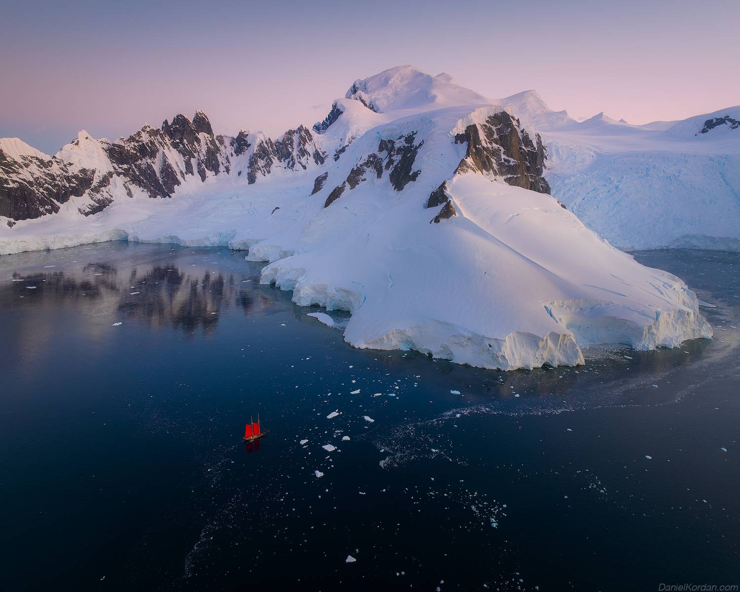 Antarctica, Даниил Коржонов