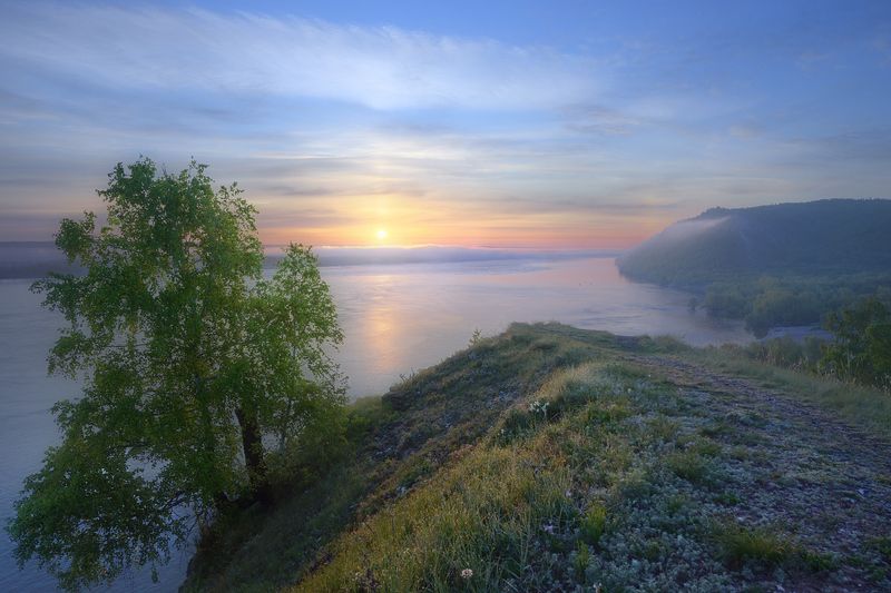Туман за рекой. фото превью