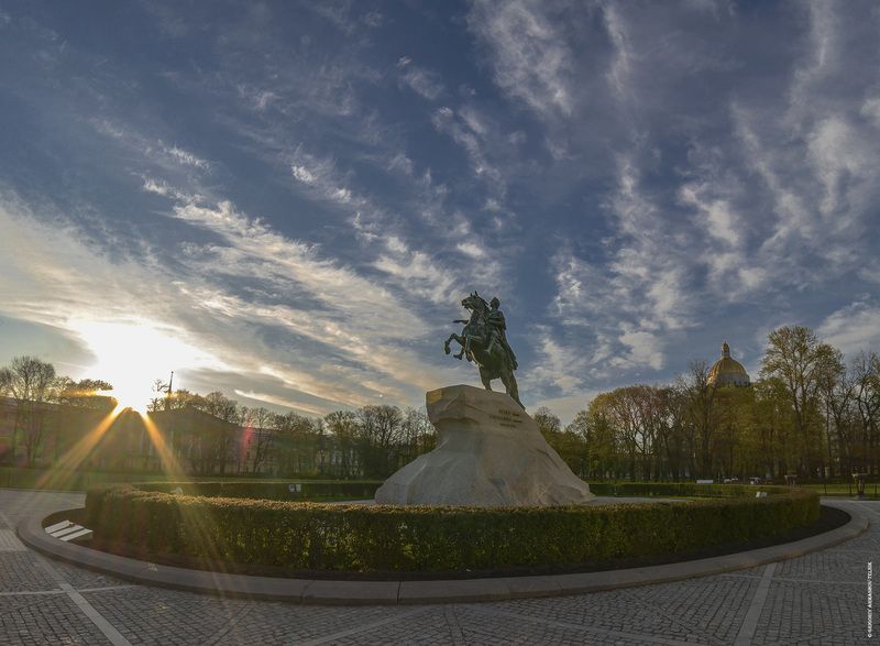 Медный всадник фото превью