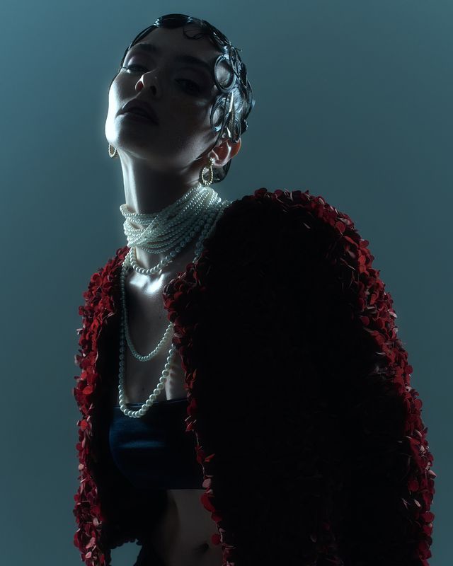 Fashion noir фото превью