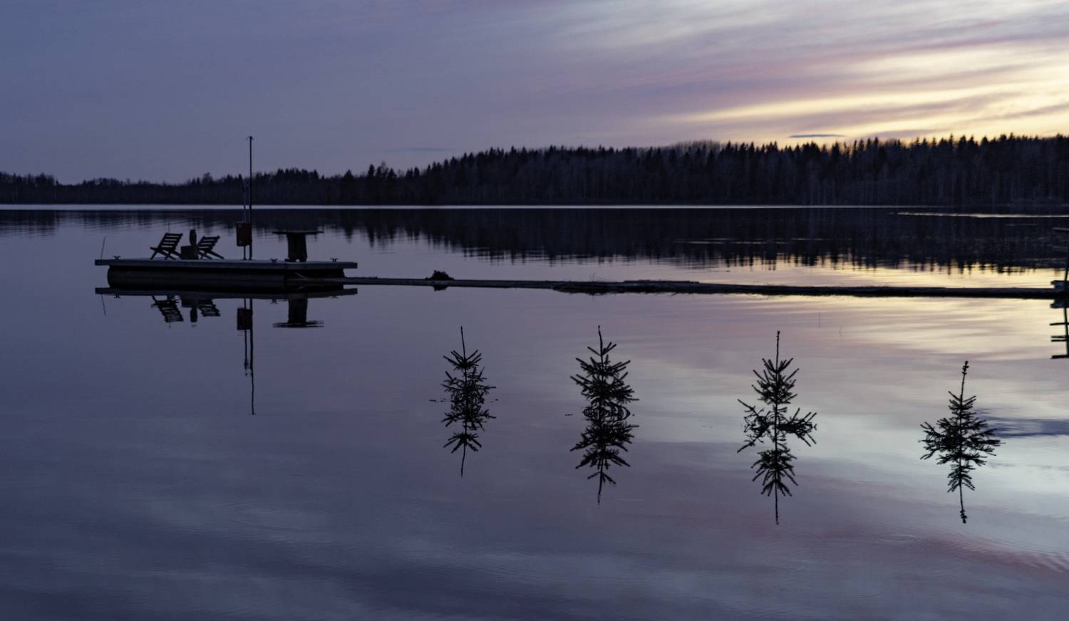 Россия, Новгородская область, Боровичи, озеро Шерегодра, закат, Гаврилов Юрий