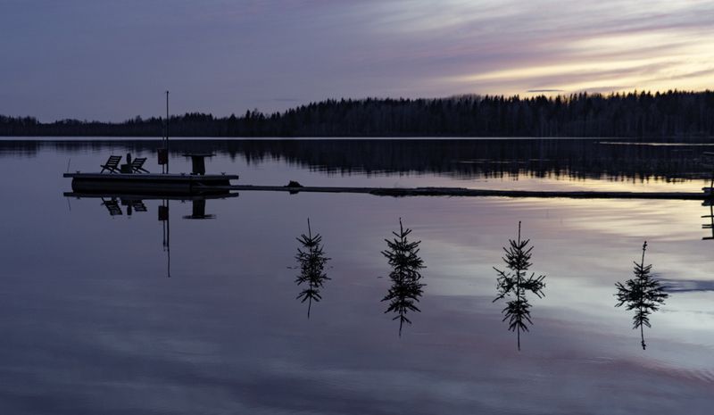 Россия, Новгородская область, Боровичи, озеро Шерегодра, закат Закат на озере Шерегодра фото превью