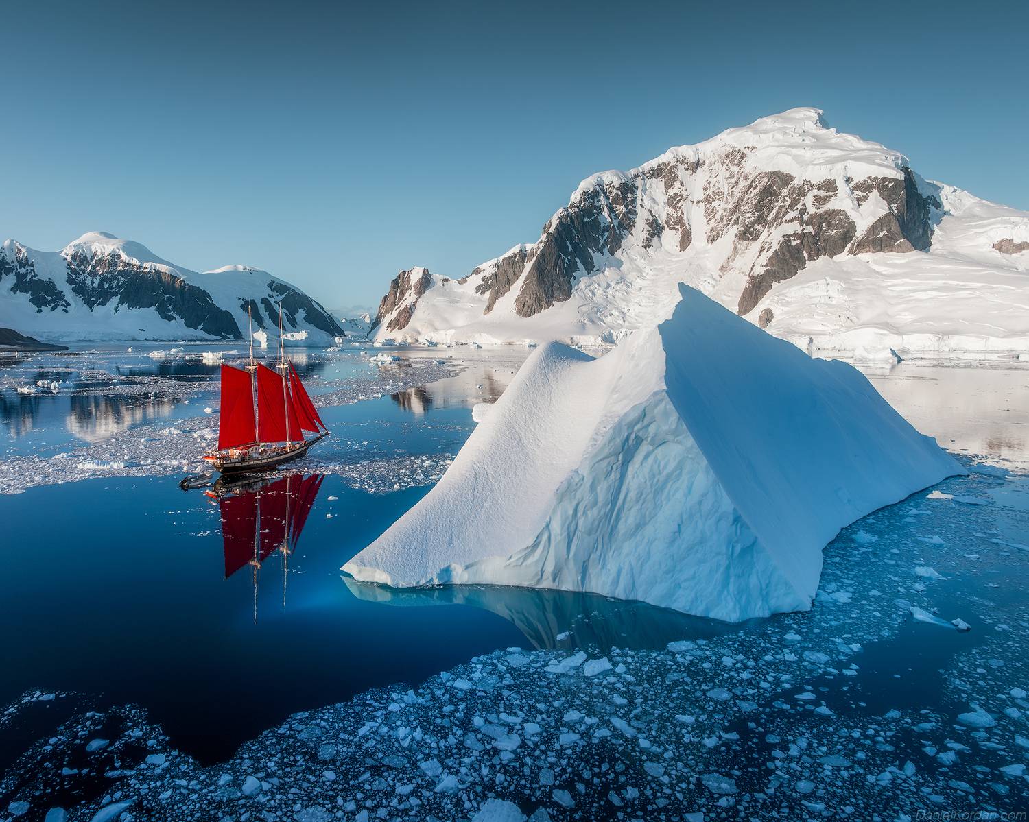 Antarctica, Даниил Коржонов