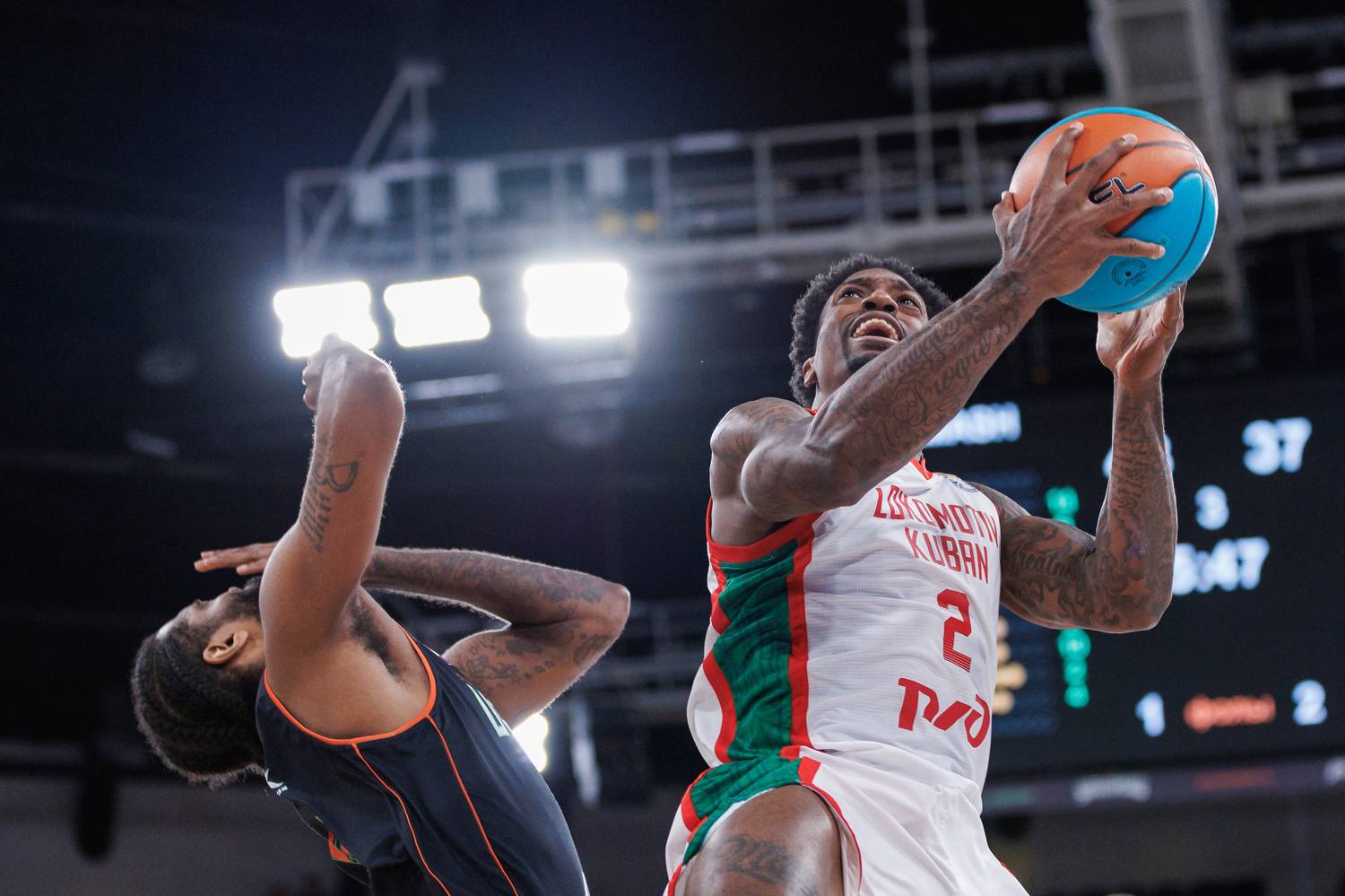 баскетбол, уралмаш, локомотив-кубань, единая лика втб, мяч, спорт, Юрий Ломакин