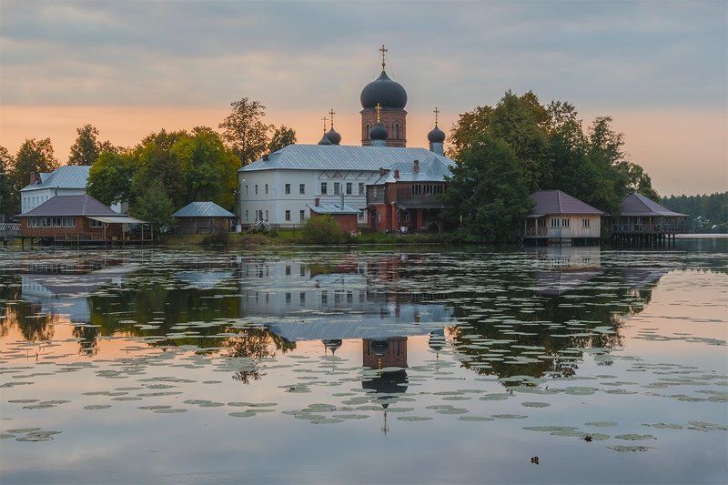 D3100, Nikon, Введенское, Введенское озеро, Владимирская область, Женский монастырь, Монастырь, Россия, Сентябрь Покровская Свято-Введенская Островная женская пустынь фото превью