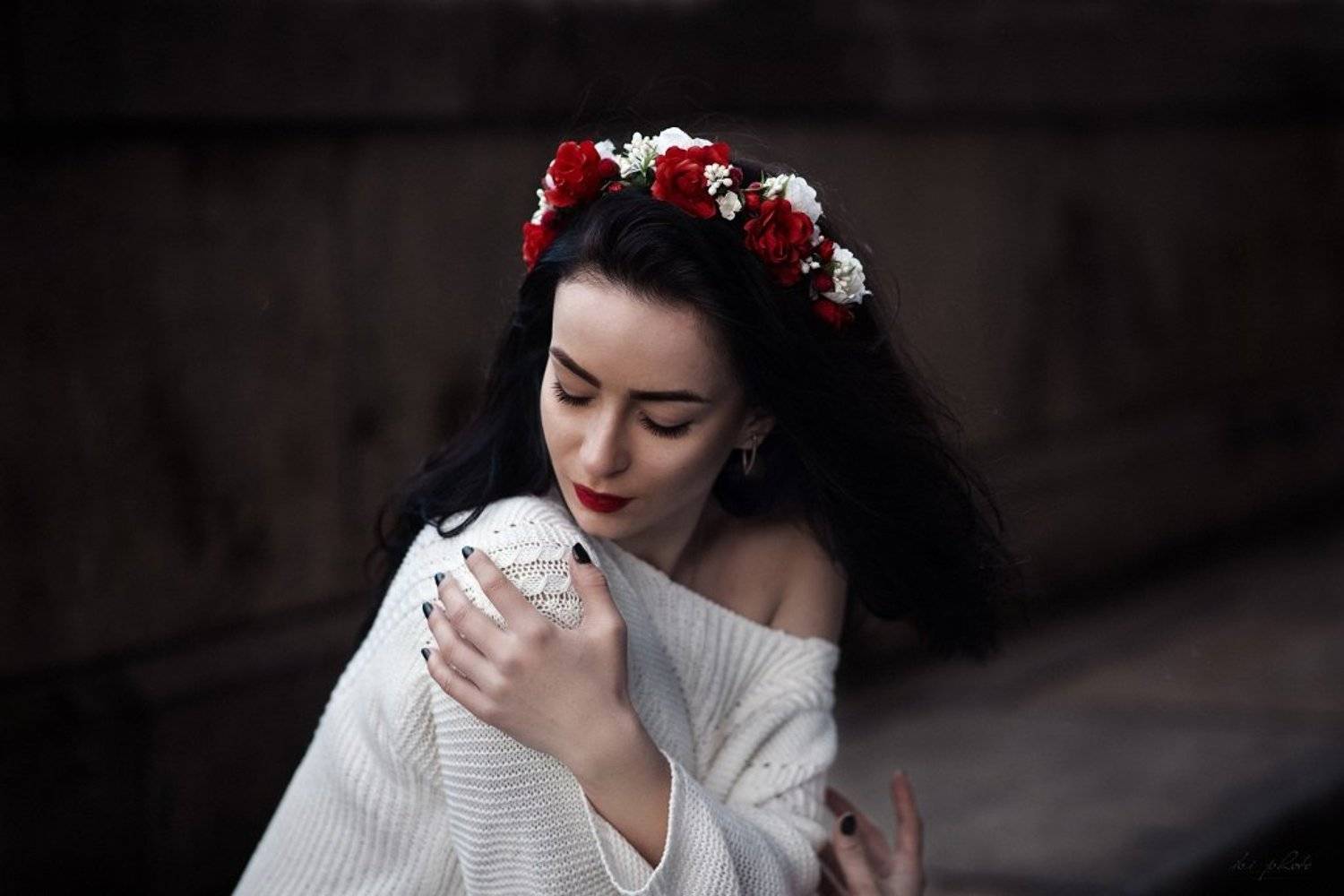 Brunette, Portrait, Woman, Wreath, Izabela Bilinska