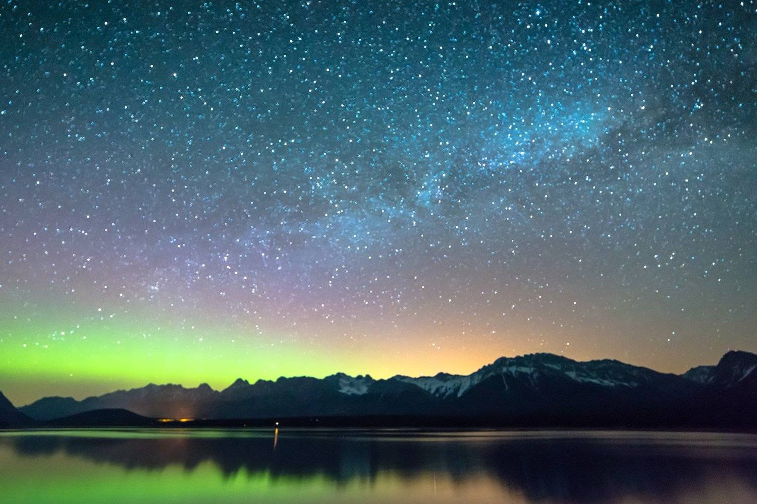 звезды, северное сияние, аврора, ночь, млечный путь, горы, озеро, отражение, Денис Семенов