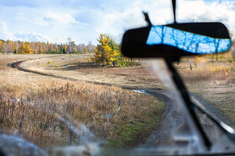 Урал, Нурали, природа, дорга, пейзаж, осень, солнце, машина, внедорожник Когда у дороги есть душа фото превью