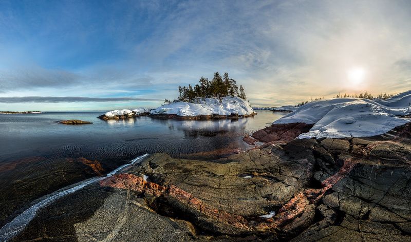 Корабль - остров. фото превью