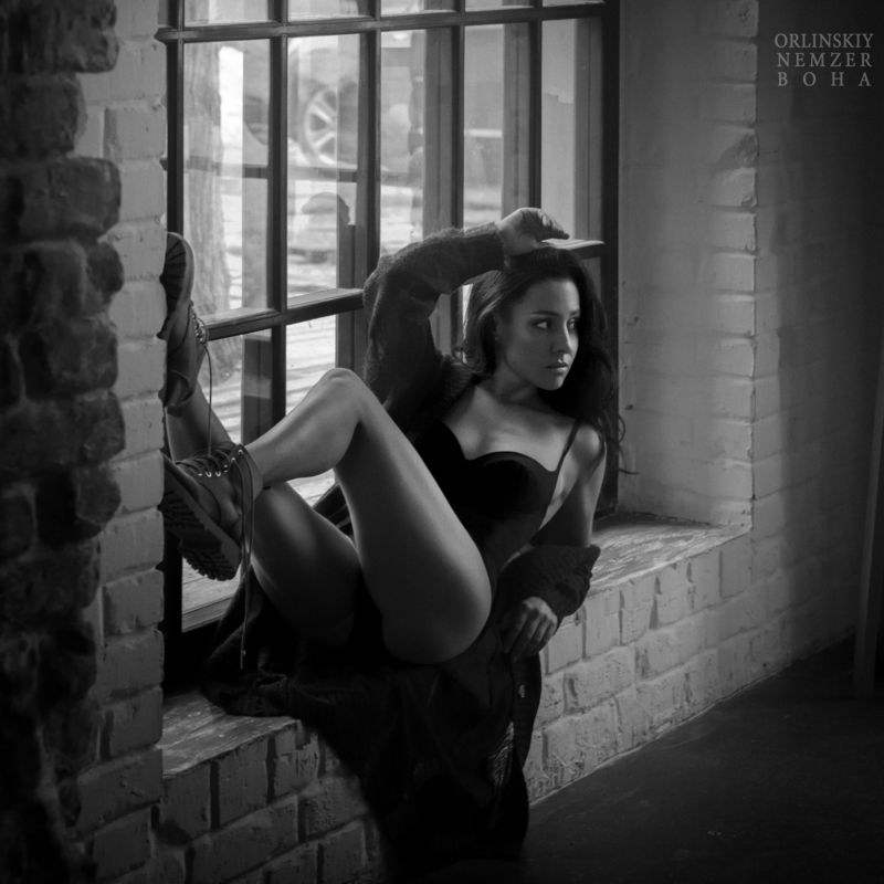 фото, фотограф, фотография, портрет, жанровый портрет, девушка, натура, черно-белое, тело, фотограф Виталий Орлинский, Виталий Орлинский, Орлинский, Маша Зайцева, Дарья Немзер, Алеся Матящук,   фото превью