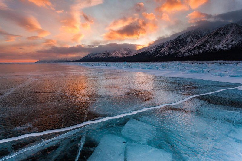 Байкал, Восход, Горы, Закат, Лед, Облака, Природа, Россия Красота Байкала. Бухта Солонцовая. фото превью