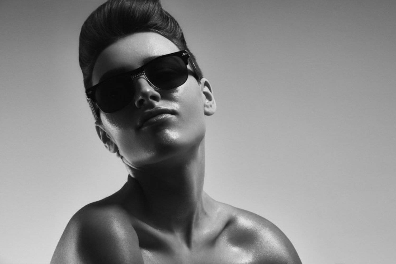 Арт, Портрет, Черно-Белое, Черное, Белое, Женщина, Волосы, Кожа, Woman, Hair, Art, Portrait, BW, Skin, White, Black, Artphoto, Style, Model, Skin, Glass, Lips, Губы, Очки, Модель, Студия, Studio, Михаил Доманов