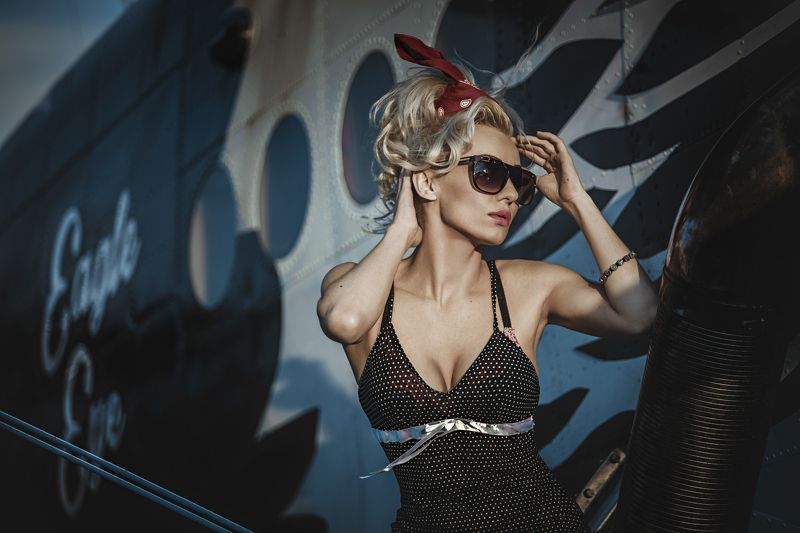 Aviation, Model, Plane, Polish, Portrait, Sexy On the wing фото превью