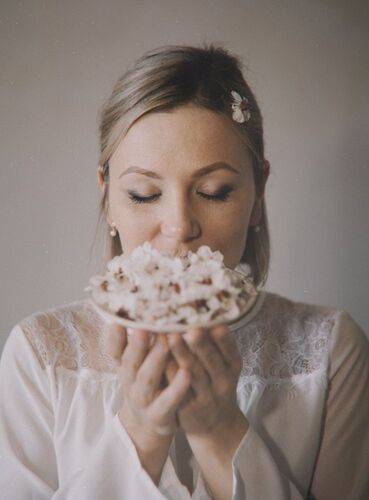 Однажды в цветущем апреле.