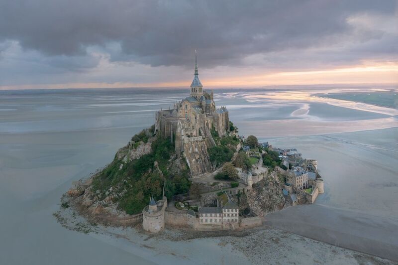 На рассвете фото превью