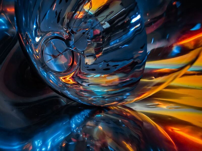 Лампочка фото превью