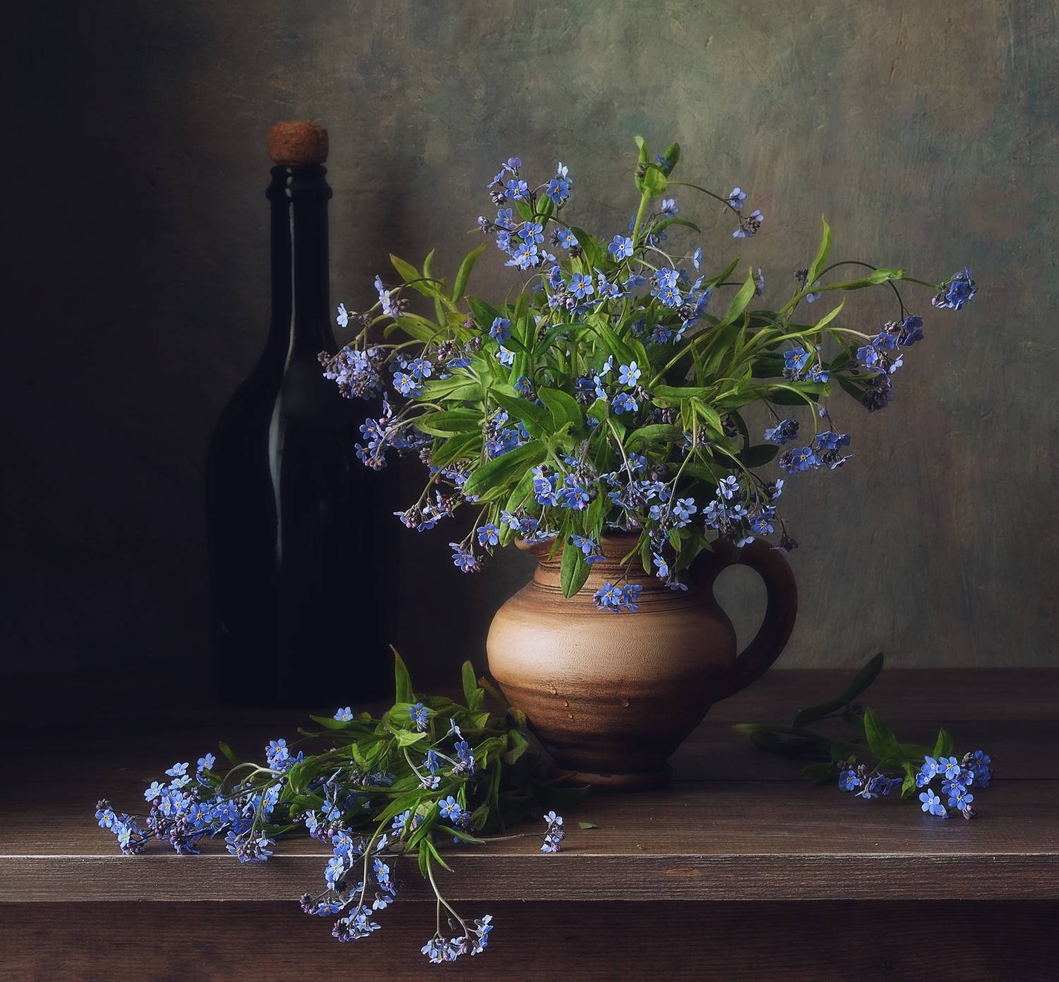 натюрморт,весна,цветы,кувшин,незабудки,букет,бутылка, Наталия К