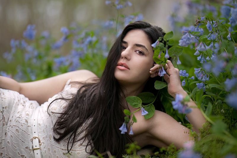 model, environmental portrait, female portrait, model, bluebells Bluebells фото превью
