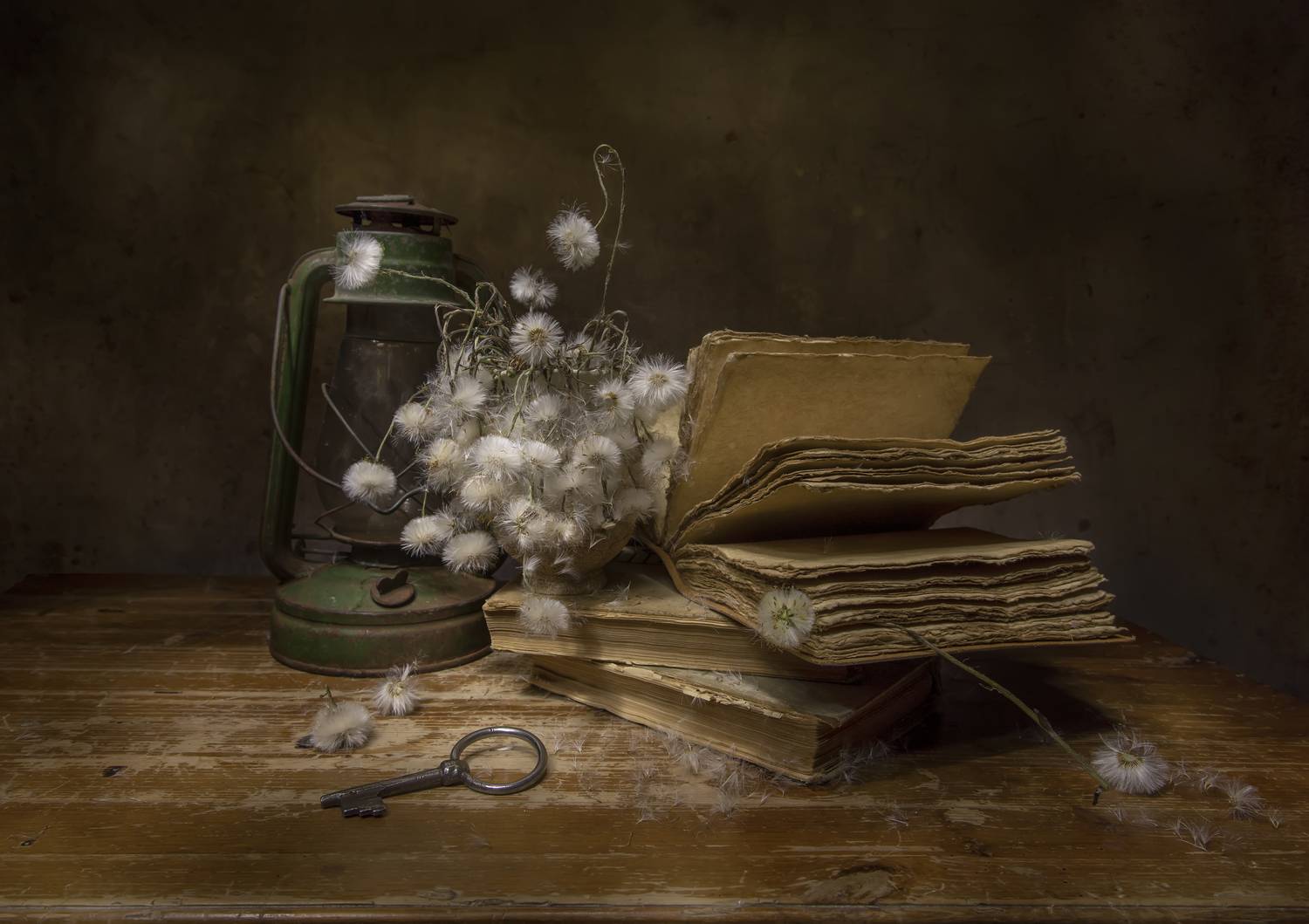 натюрморт, книги, керосинка, мать-и-мачеха, Татьяна Феденкова
