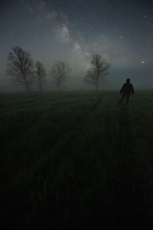 Туманная ночь фото превью