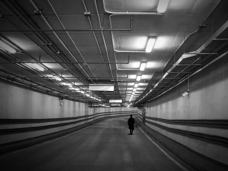 Underground фото превью