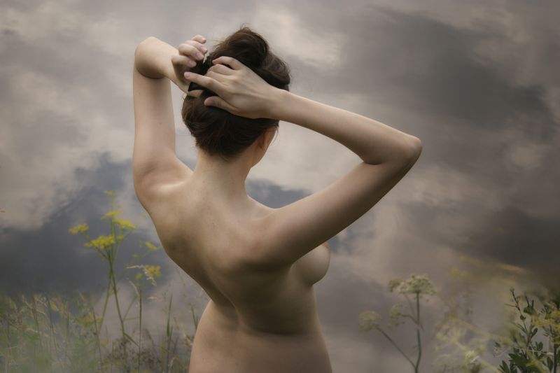 Купальщица фото превью