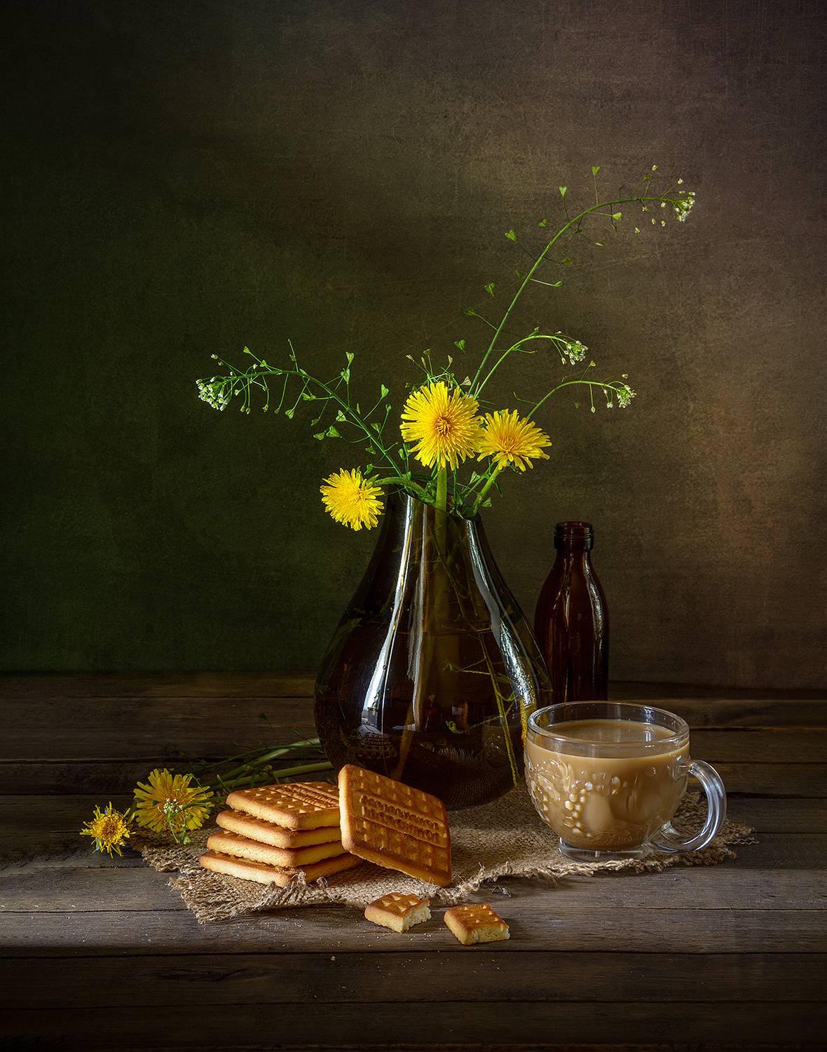 печенье, кофе, одуванчики, кружка, ваза, цветы, Алексей Бычков