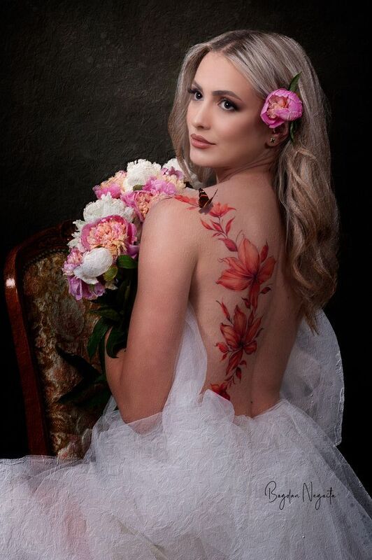 portrait, woman, studio, girl, beuty, model Floral Rebirth фото превью